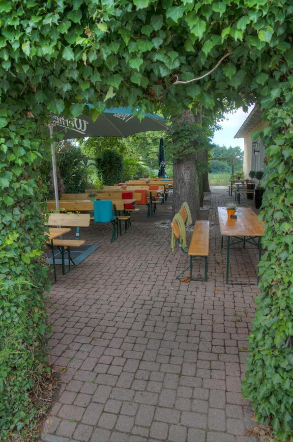 Restaurant Und Pension Zur Nassen Ecke Wittenbeck Exterior foto
